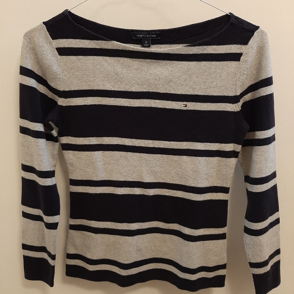 Tommy Hilfiger medium grey w/ navy stripes longslv - Picture 1 of 5